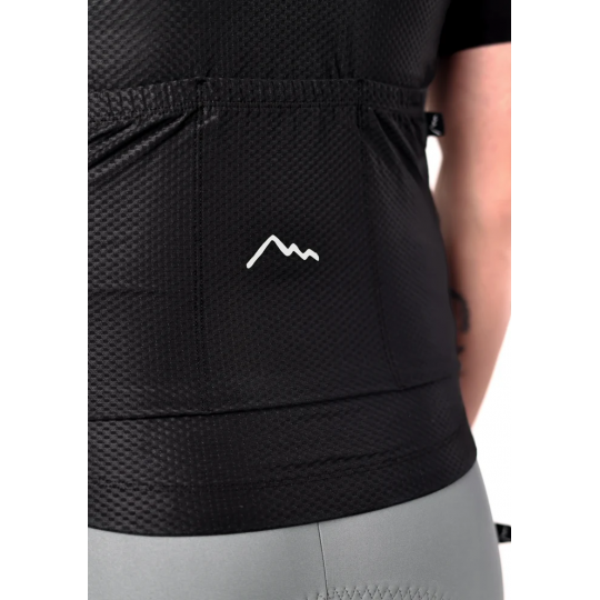Black Climb Core Cycling Jersey | SORACYCLING