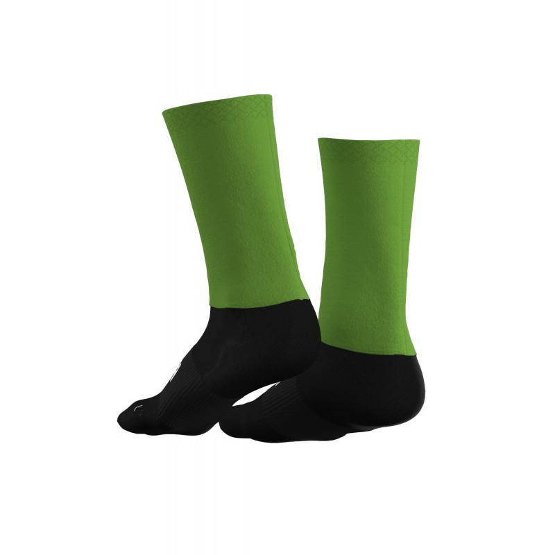 Green Pro Light cycling socks